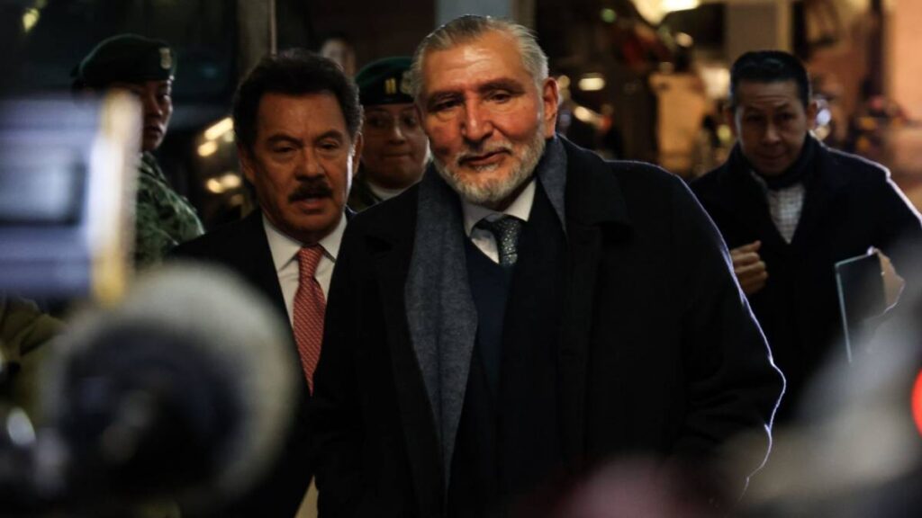 Adán Augusto López Hernández.