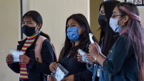 Jalisco ordena cubrebocas obligatorio en escuelas de 7 municipios por sarampión