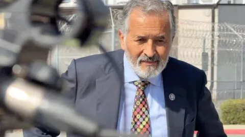 Impiden a congresista supervisar Centro de Detención Migratoria en Otay Mesa