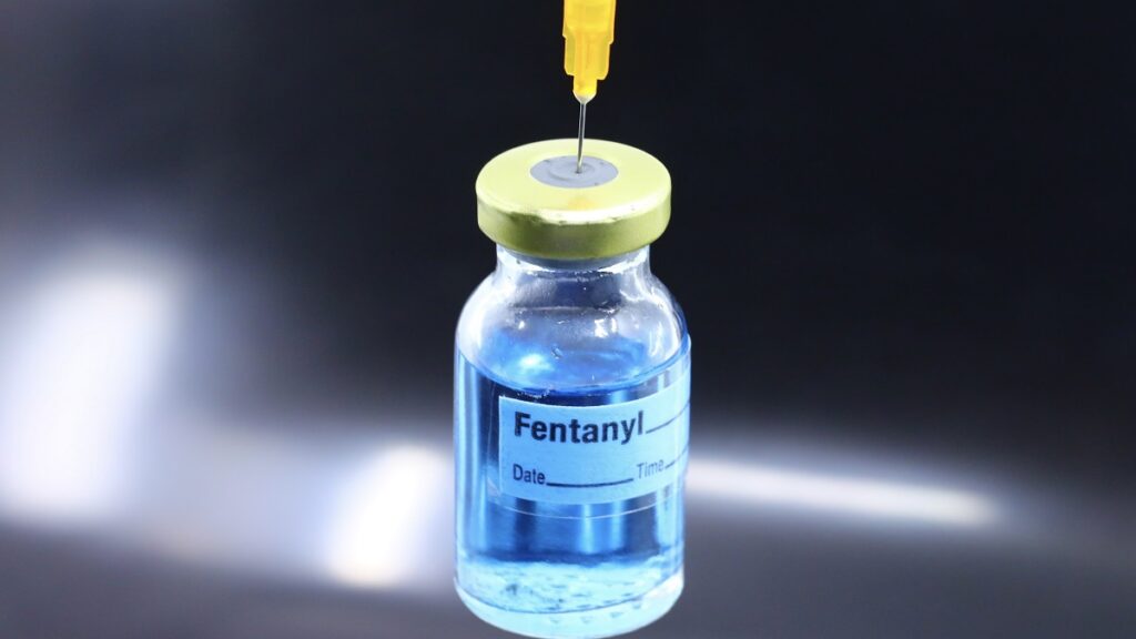 embajador-de-ee-uu-reacciona-al-caso-de-nina-intoxicada-tras-comer-tamales-con-fentanilo-en-puebla