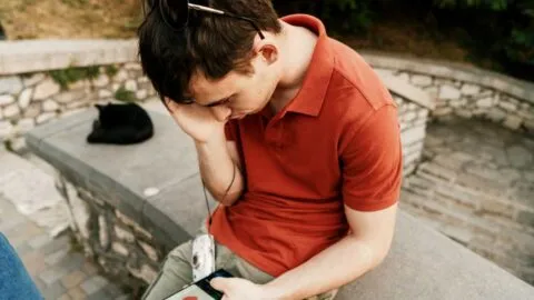 No es amor: el daño de las estafas románticas va más allá del dinero