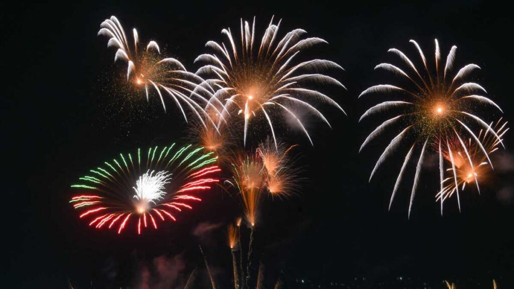 Feria Internacional de la Pirotecnia Indaparapeo