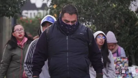 Activan doble alerta por frío en CDMX: temperaturas caerán hasta 1 grado
