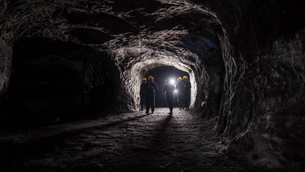 Piden justicia por caso de mineros.