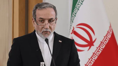 Irán califica como terroristas a ejércitos de países de la UE