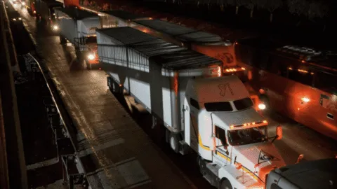 México-Querétaro colapsa por obras; 20 minutos se alargan hasta 2 horas