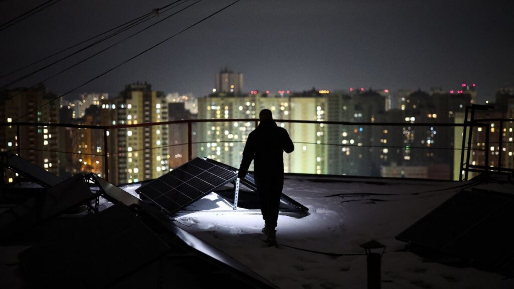 Apagones en Kiev, Ucrania, en pleno invierno