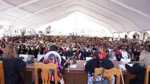 La Corte sesionó, por primera vez, fuera de su sede nacional: en Tenejapa, Chiapas