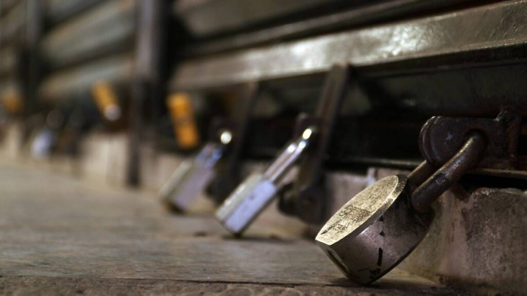 Tras los hechos violentos registrados en distintas entidades luego del operativo contra el líder del Cártel Jalisco Nueva Generación, la Concanaco Servytur estimó pérdidas económicas de entre mil 500 y 2 mil millones de pesos.