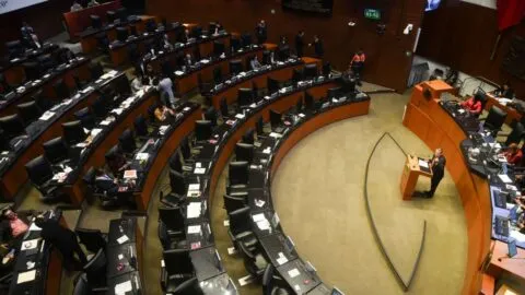 Empresa que provee al Senado carece de domicilio fiscal pese a contratos públicos