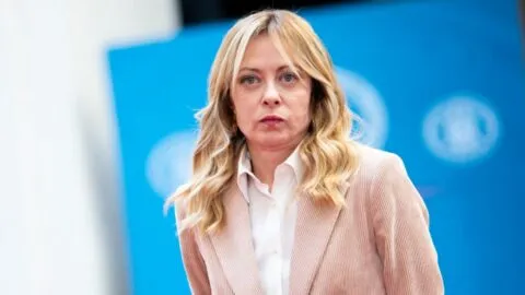 Meloni llama “enemigos de Italia” a críticos de los Juegos Olímpicos de Invierno tras protestas y sabotajes