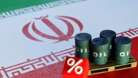 Petróleo sube ante preocupación por posible conflicto entre EE. UU. e Irán