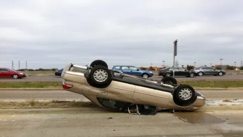 Captan en video el "desnivel fantasma" de Querétaro que causa accidentes diarios