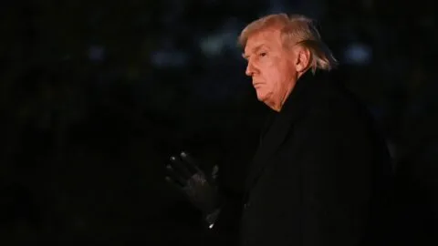 Trump habría dicho que “todo el mundo sabía” de Epstein, según entrevista del FBI