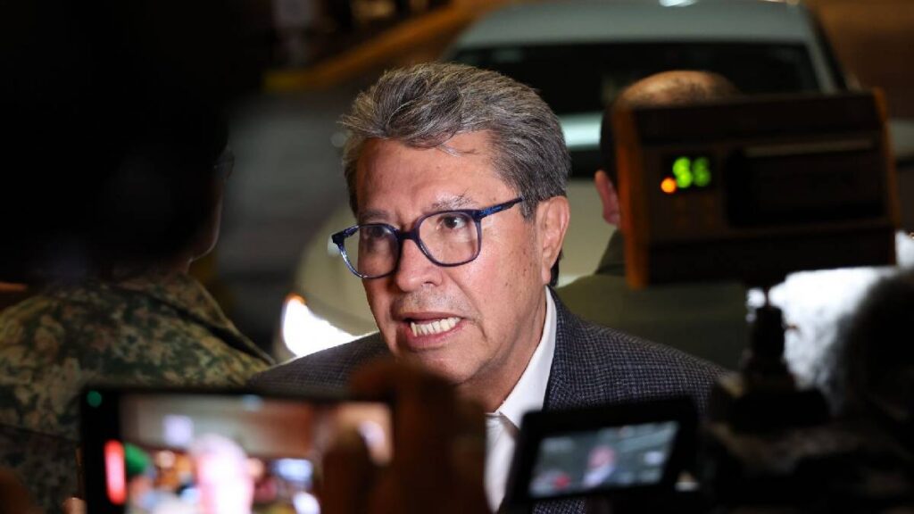 Reforma electoral mantendrá 300 diputados de mayoría y 200 plurinominales; Monreal dice que solo cambiaría el método de selección.