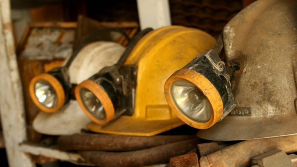 Sector minero exige justicia por mineros de Sinaloa.