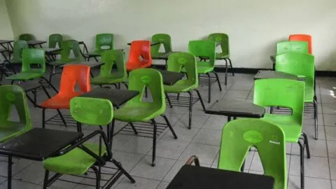 Suspenden clases el lunes en 90 municipios de Puebla por lluvias y frío