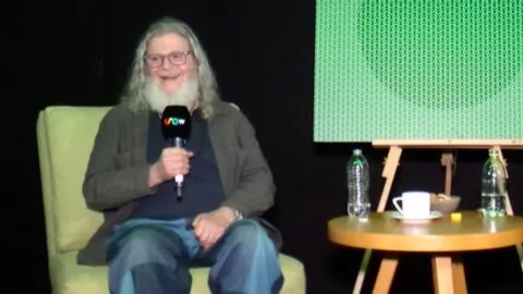 “Tengo un apetito enorme por la vida”, afirma Gustavo Santaolalla y reflexiona sobre la humanidad