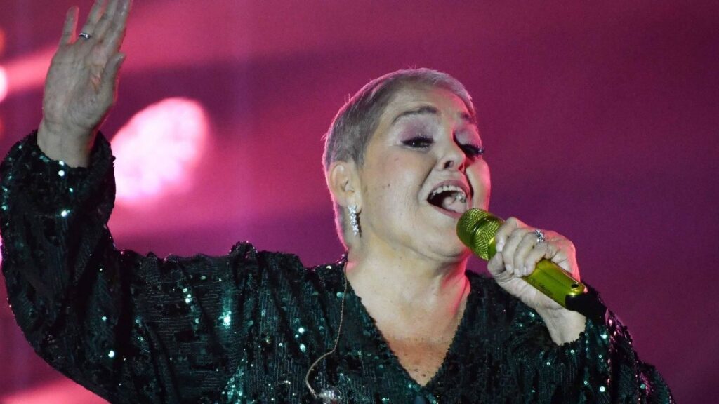 Tiburón muerde al nieto de Lupita D’Alessio; ¿cuál es su estado de salud?