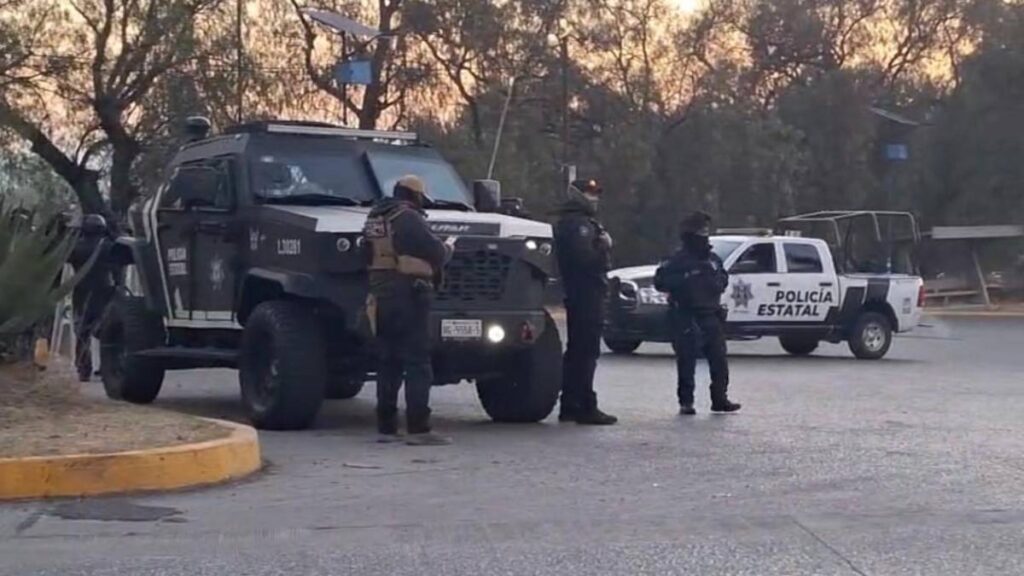 FGJEM en inmediaciones de la Cooperativa Cruz Azul.