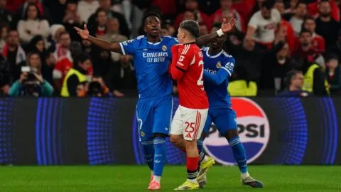 Vinícius denuncia presunto insulto racista de Prestianni en Champions; el argentino ya había provocado a México