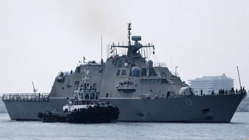Arriba a Veracruz el USS Wichita para reabastecimiento logístico