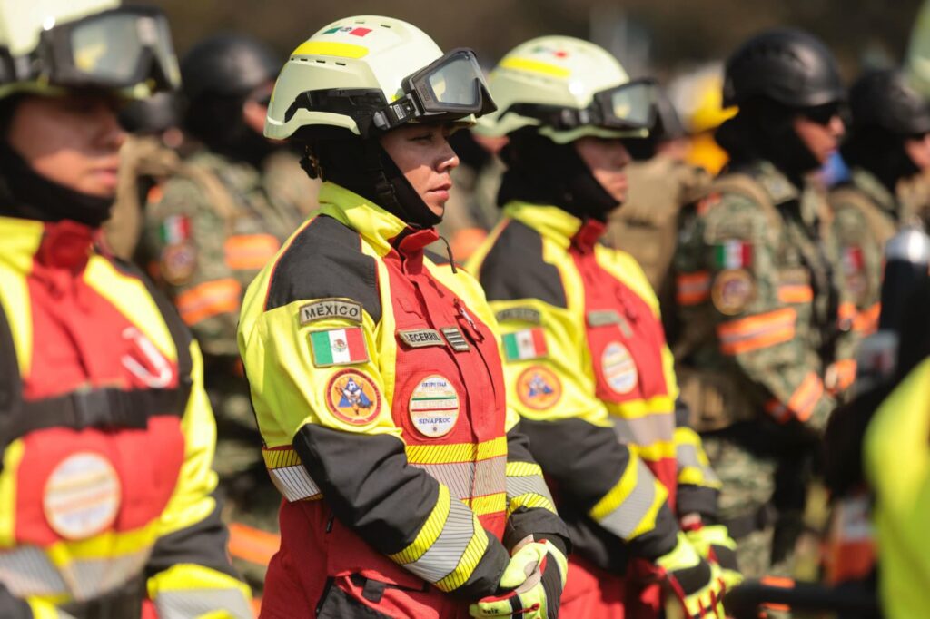 Sheinbaum reconoce a mujeres de las Fuerzas Armadas en el 8M: “Sigamos construyendo un México igualitario”