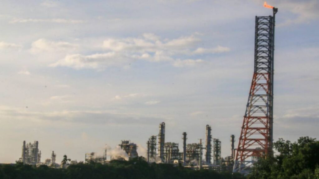 Escalada de los precios del petróleo a nivel mundial Foto: Cuartoscuro