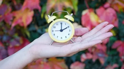 8M y cambio de horario en la frontera: guía rápida para no confundirte este 8 de marzo