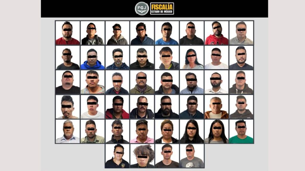 Falsos agentes utilizaban luces estroboscópicas e insignias apócrifas.