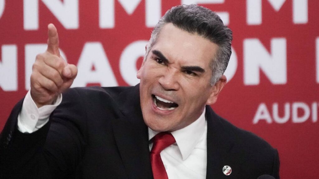 Alejandro Moreno pidió a PAN y MC formar una alianza opositora para enfrentar a Morena y fortalecer la democracia en México.