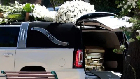 Bajo fuerte dispositivo militar, así fue el funeral del “Mencho”, exlíder del CJNG