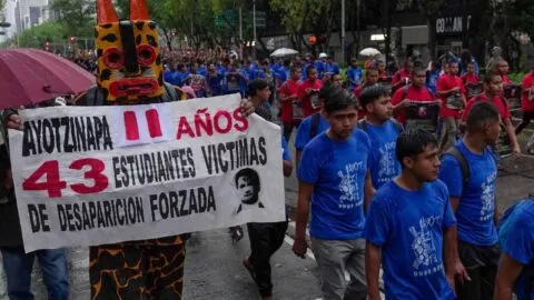 Ordenan al Ejército entregar documentos faltantes del caso Ayotzinapa