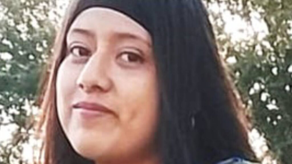 Buscan a otra estudiante.