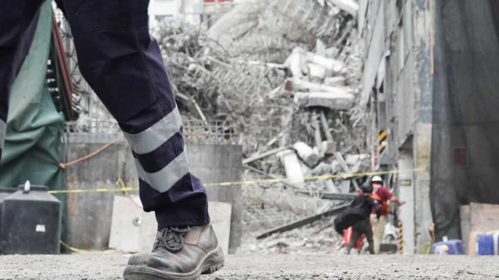 Confirman causa del derrumbe en San Antonio Abad.