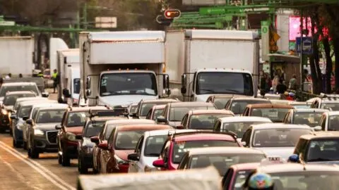 Contingencia ambiental activa "doble Hoy No Circula" el miércoles: estos son los autos que no circulan el 11 de marzo