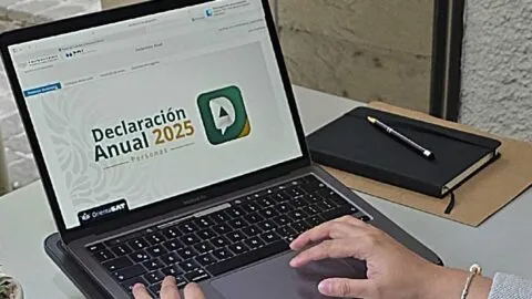SAT confirma cuándo presentan personas físicas Declaración Anual en este 2026