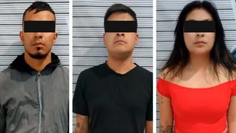 Detienen a 3 presuntos extorsionadores en Puebla; cobraban piso en Mercado Morelos