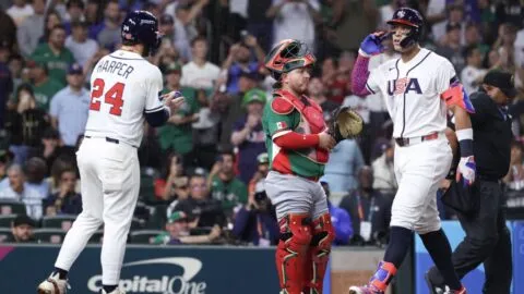 México tropieza ante Estados Unidos y se jugará todo contra Italia en el Clásico Mundial