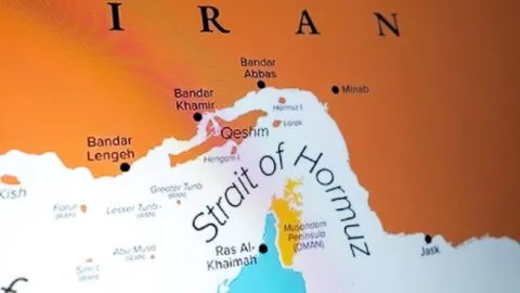 ¿Qué es el Estrecho de Ormuz y por qué importa? Irán amenaza con incendiar barcos, con lo que pone en riesgo el flujo de petróleo y gas