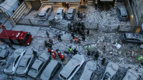 Las graves secuelas del fósforo blanco que Israel ha utilizado en Medio Oriente: "Provoca quemaduras que penetran hasta el hueso"