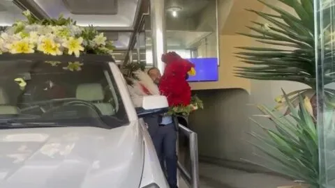 Bajo fuerte operativo, llega cuerpo del “Mencho” al panteón Recinto de la Paz, en Zapopan