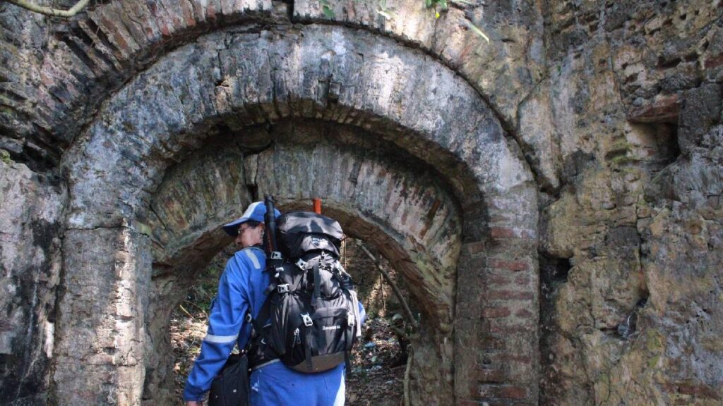 hallazgo-en-chocotan-investigan-presuntas-ruinas-en-alvarado-veracruz