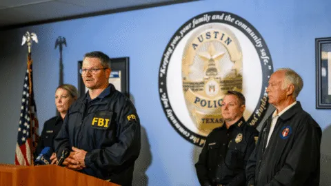 Tirador en bar de Texas mostraba apoyo a Irán: FBI