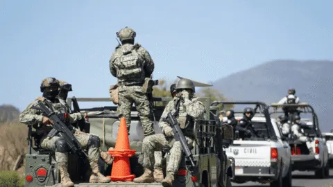 Trasladan a “El Congo” a penal de alto impacto en Michoacán tras salir del hospital