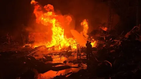 Israel lanza nueva ola de ataques contra Irán y despliega tropas en Líbano