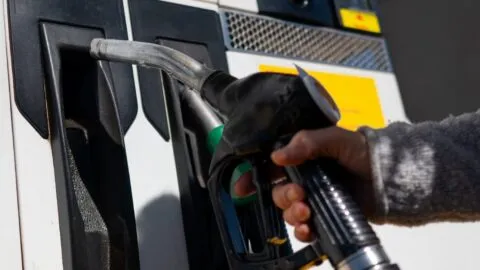 Japón y Alemania liberarán reservas de petróleo por guerra de Medio Oriente