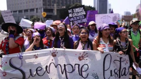 Más de 120 mil mujeres participaron en las marchas por el 8M en la Ciudad de México, concluyendo con saldo blanco