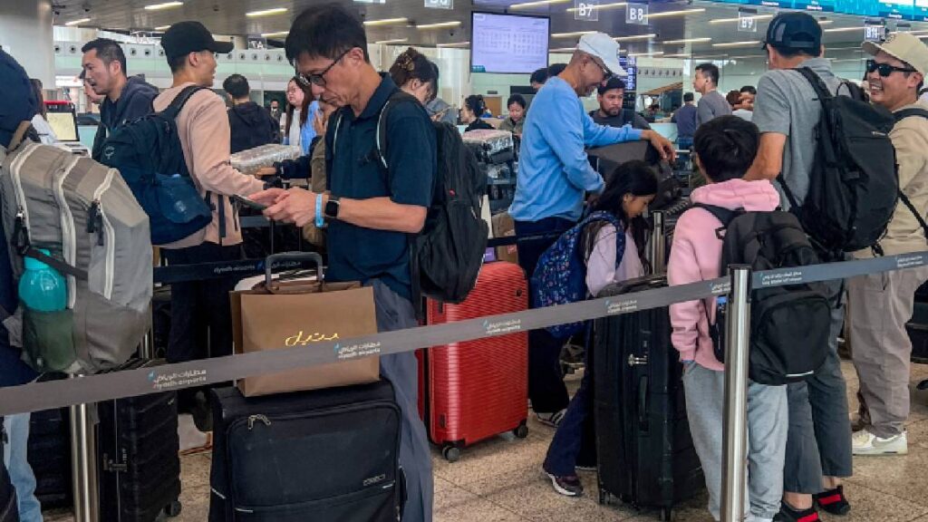 La SRE reporta que 1,009 mexicanos fueron evacuados de Medio Oriente; no hay connacionales heridos.