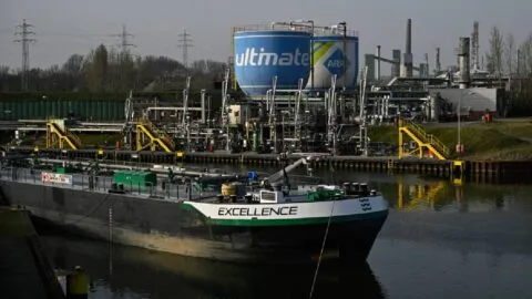 2008, 2011 y 2022: los años en que el petróleo superó los 100 dólares